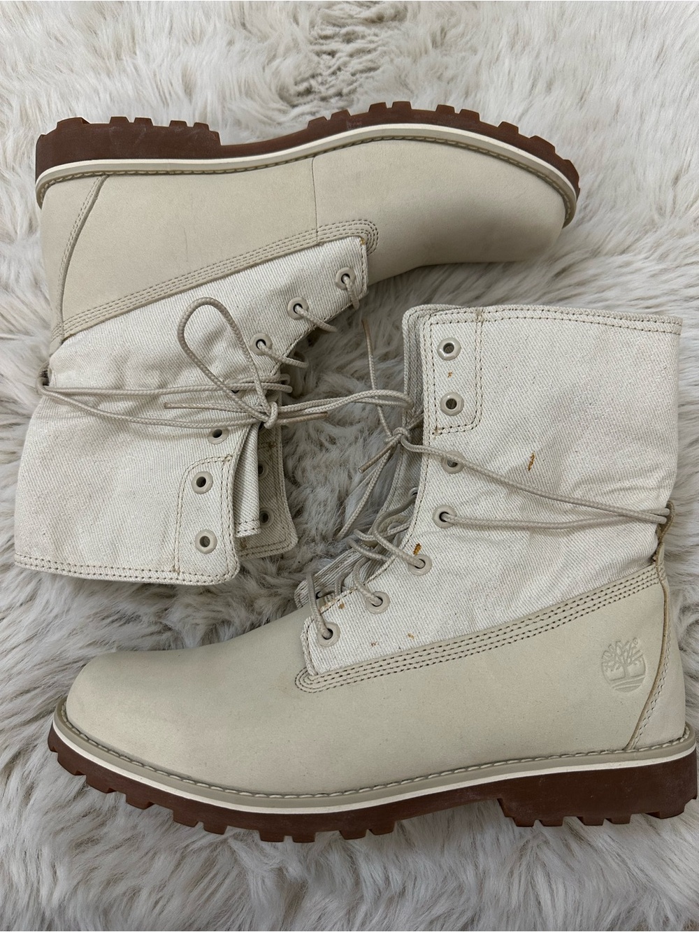 Timberland Cream Canvas & Brown Lug Sole Kids' Lace-Up Boots